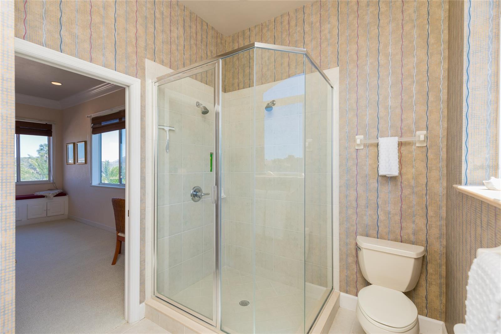 8 CORDOBA CT, PALM COAST, FL, 32137