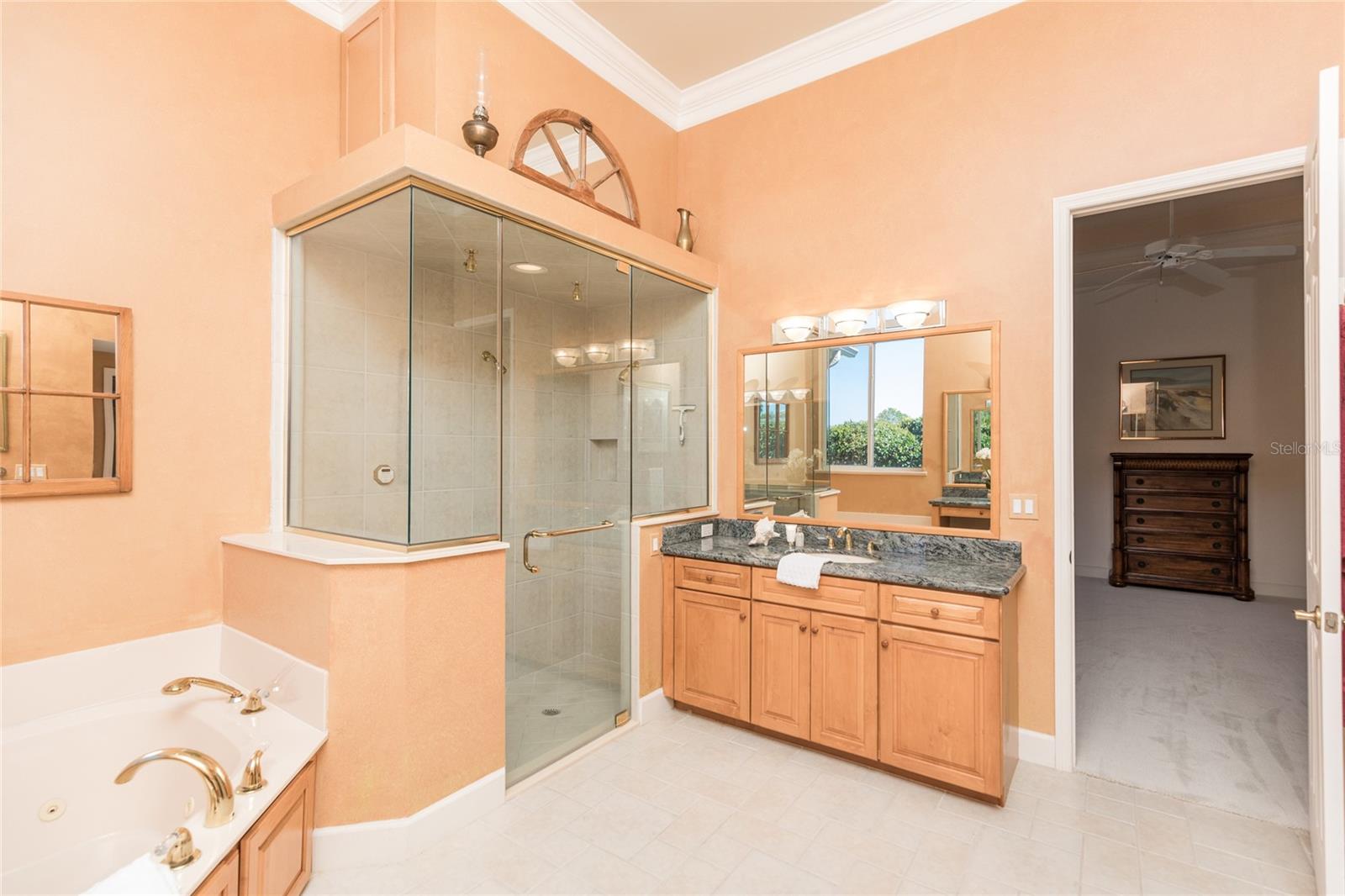 8 CORDOBA CT, PALM COAST, FL, 32137