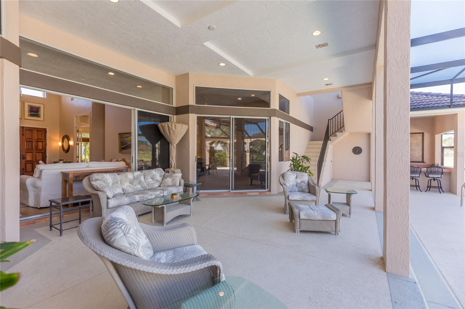 8 CORDOBA CT, PALM COAST, FL, 32137