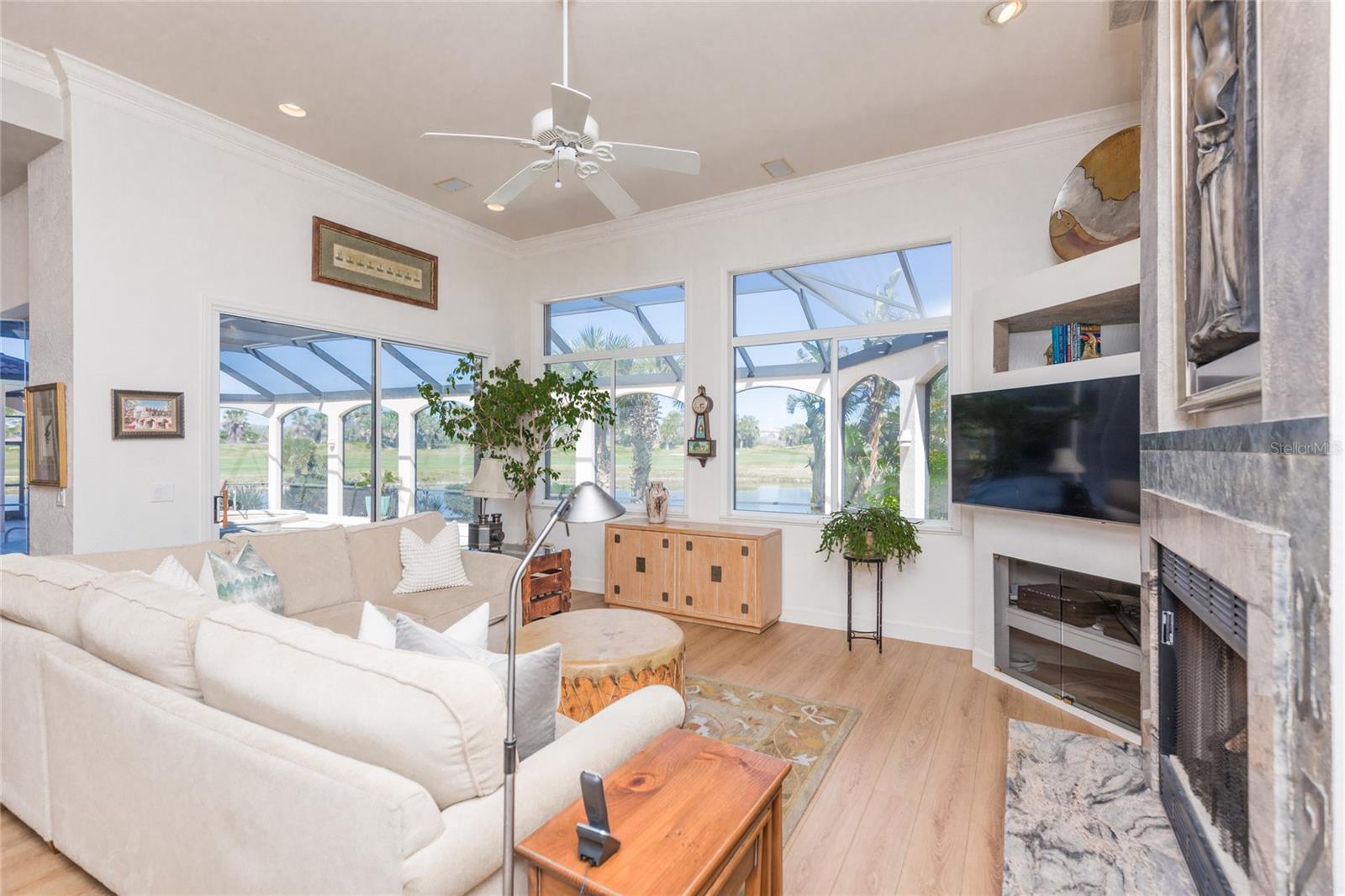 8 CORDOBA CT, PALM COAST, FL, 32137