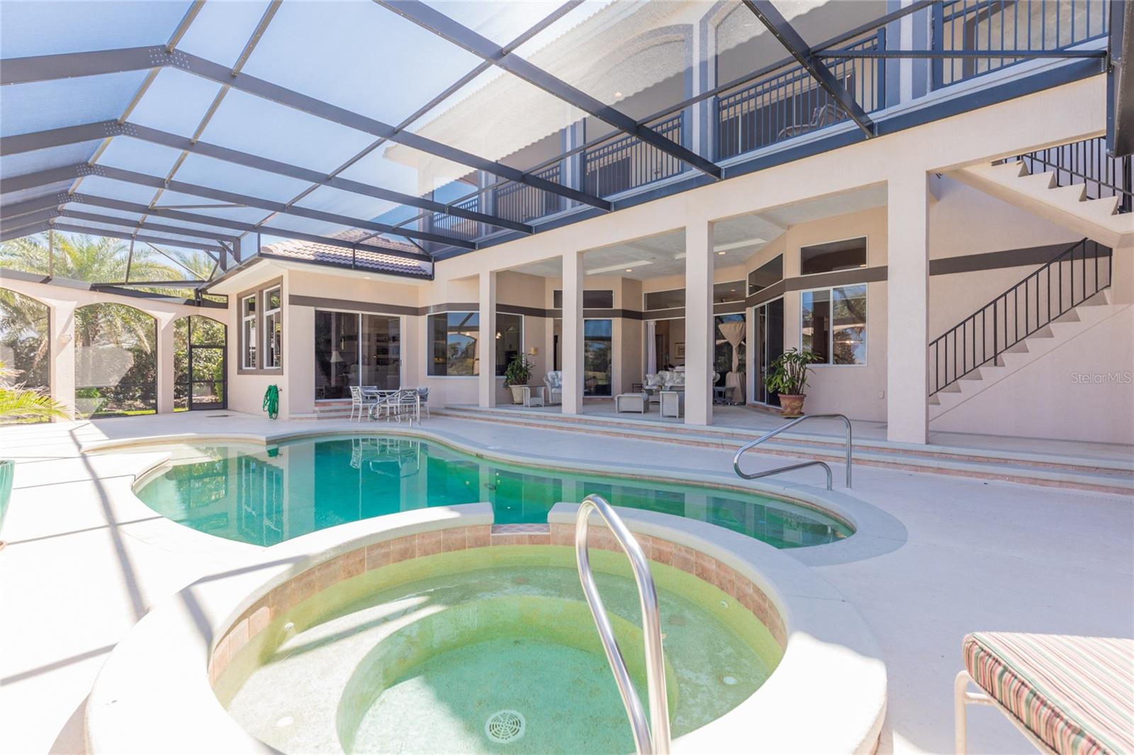 8 CORDOBA CT, PALM COAST, FL, 32137