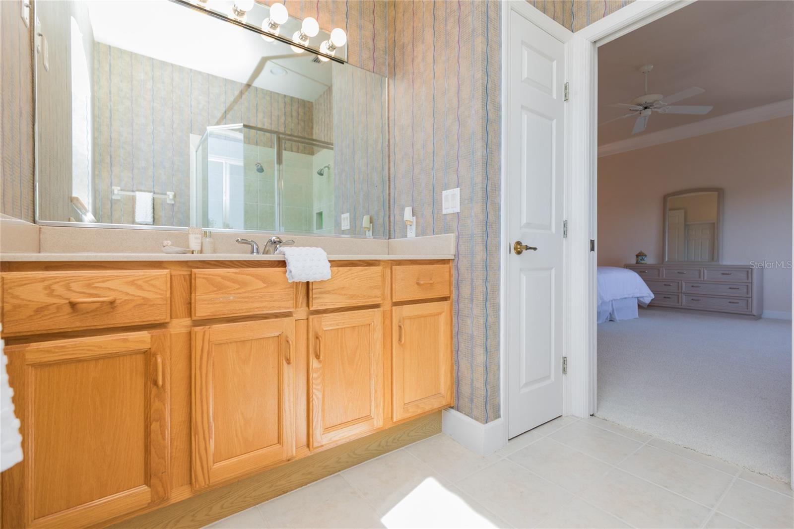8 CORDOBA CT, PALM COAST, FL, 32137
