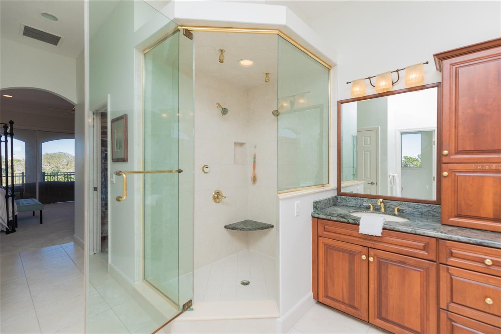 8 CORDOBA CT, PALM COAST, FL, 32137