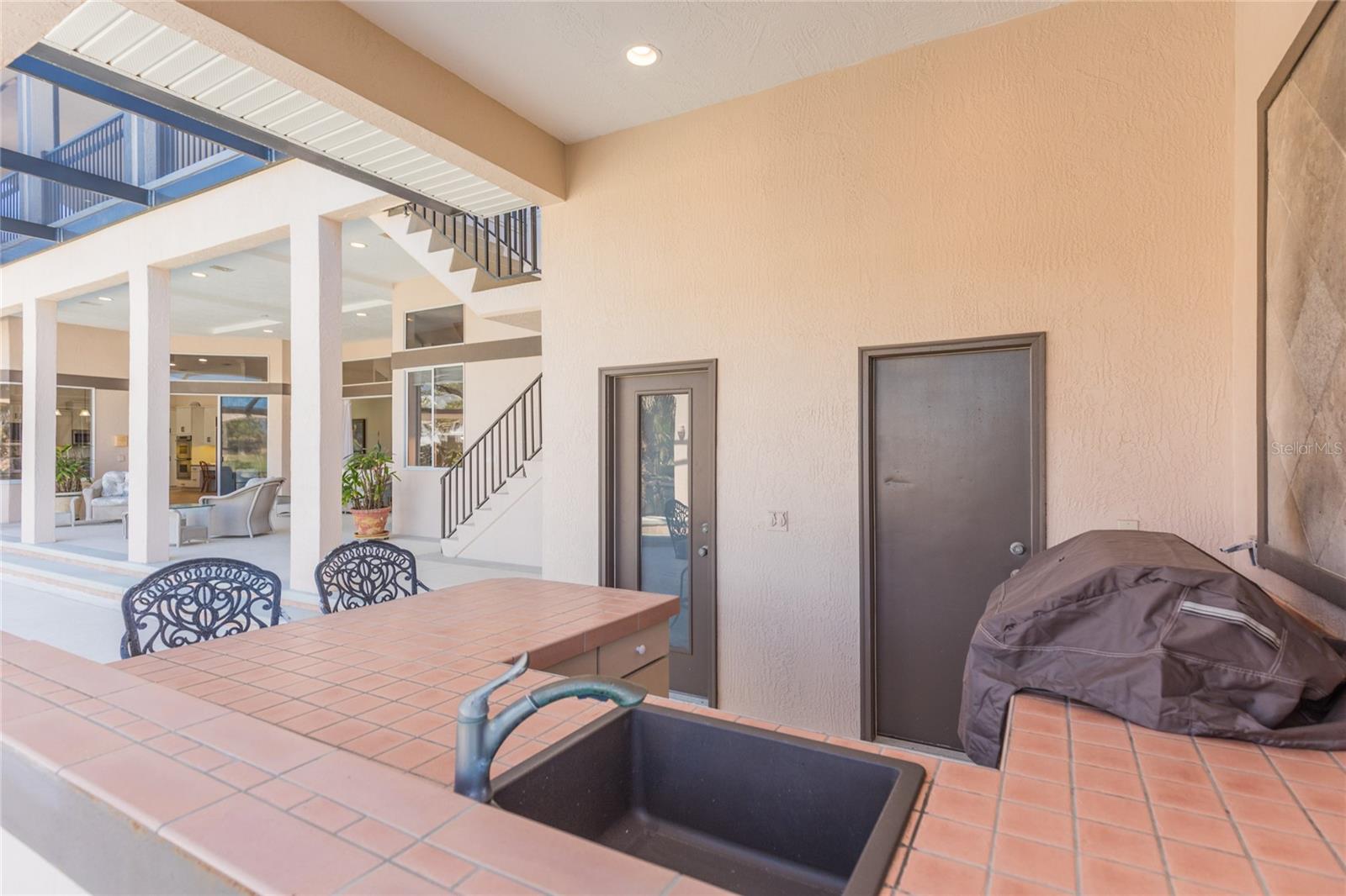 8 CORDOBA CT, PALM COAST, FL, 32137