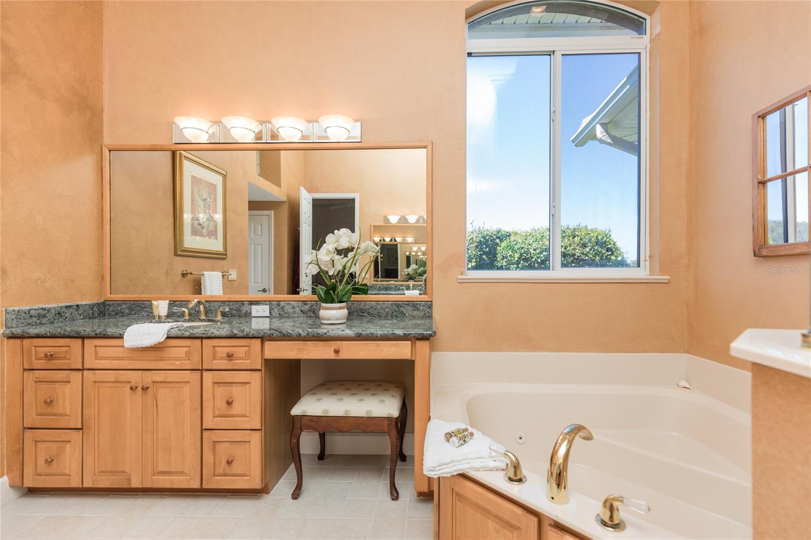 8 CORDOBA CT, PALM COAST, FL, 32137