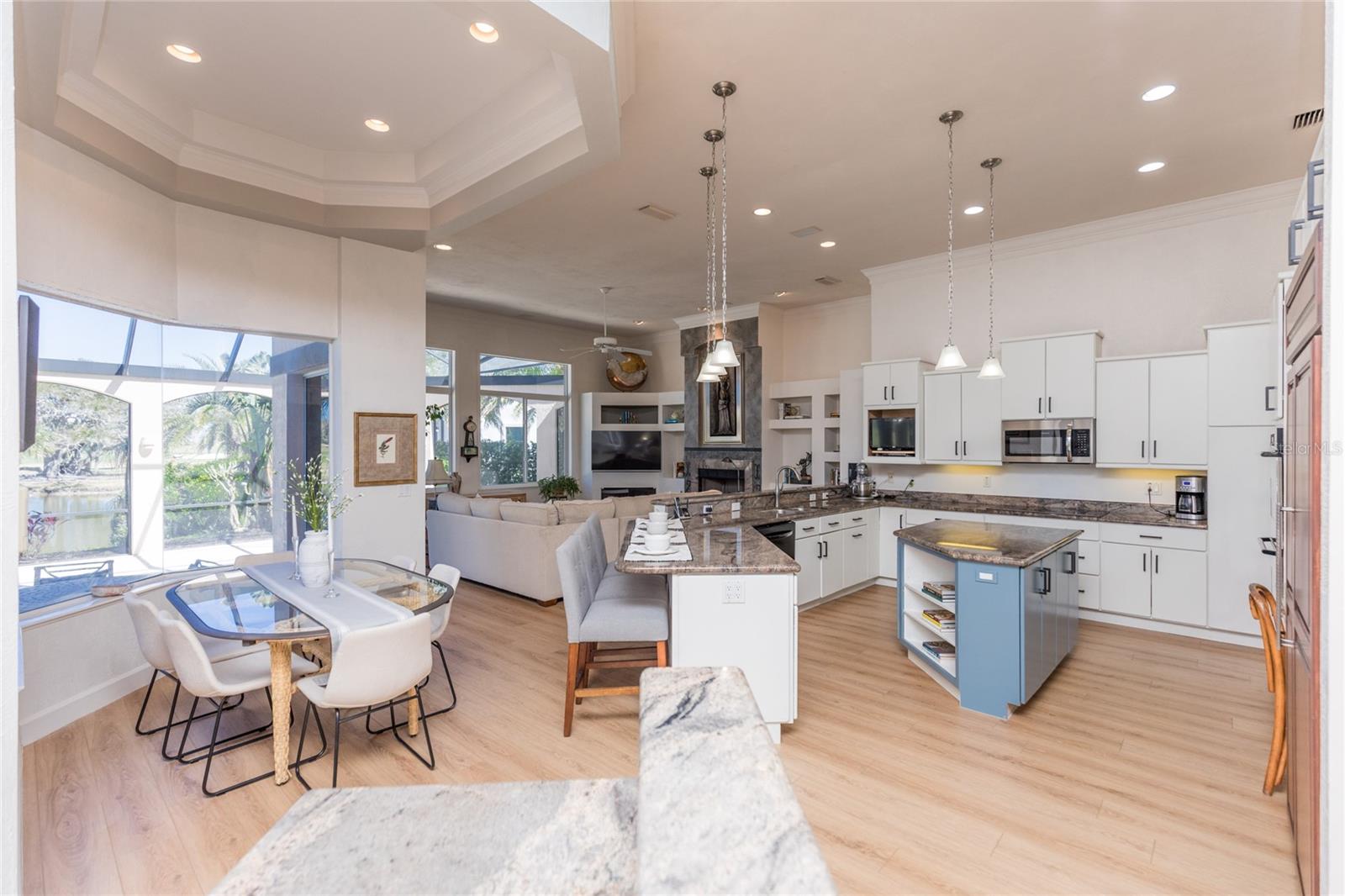 8 CORDOBA CT, PALM COAST, FL, 32137