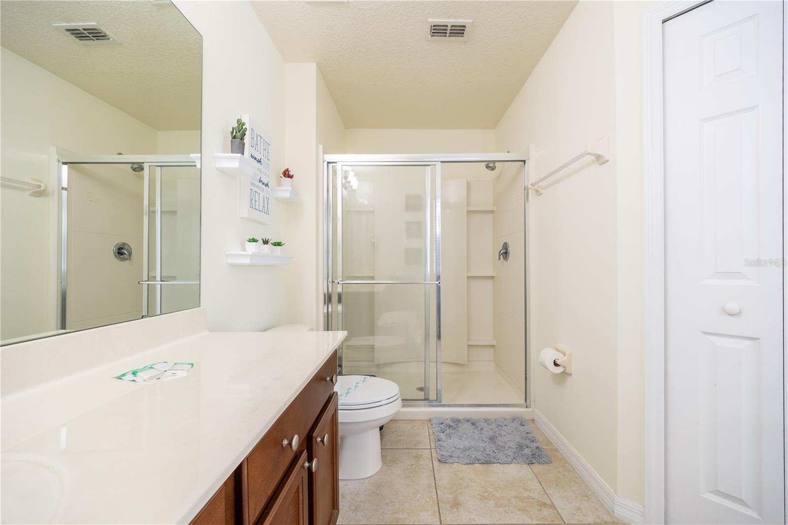 561 LAS FUENTES DR, KISSIMMEE, FL, 34746