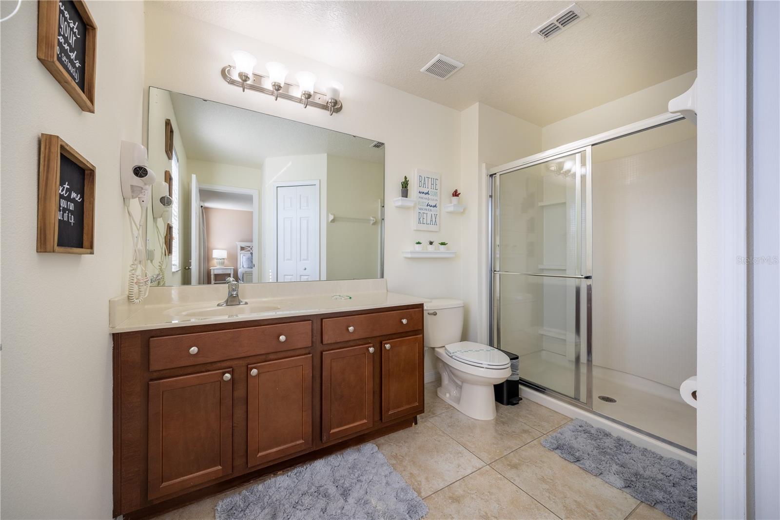 561 LAS FUENTES DR, KISSIMMEE, FL, 34746