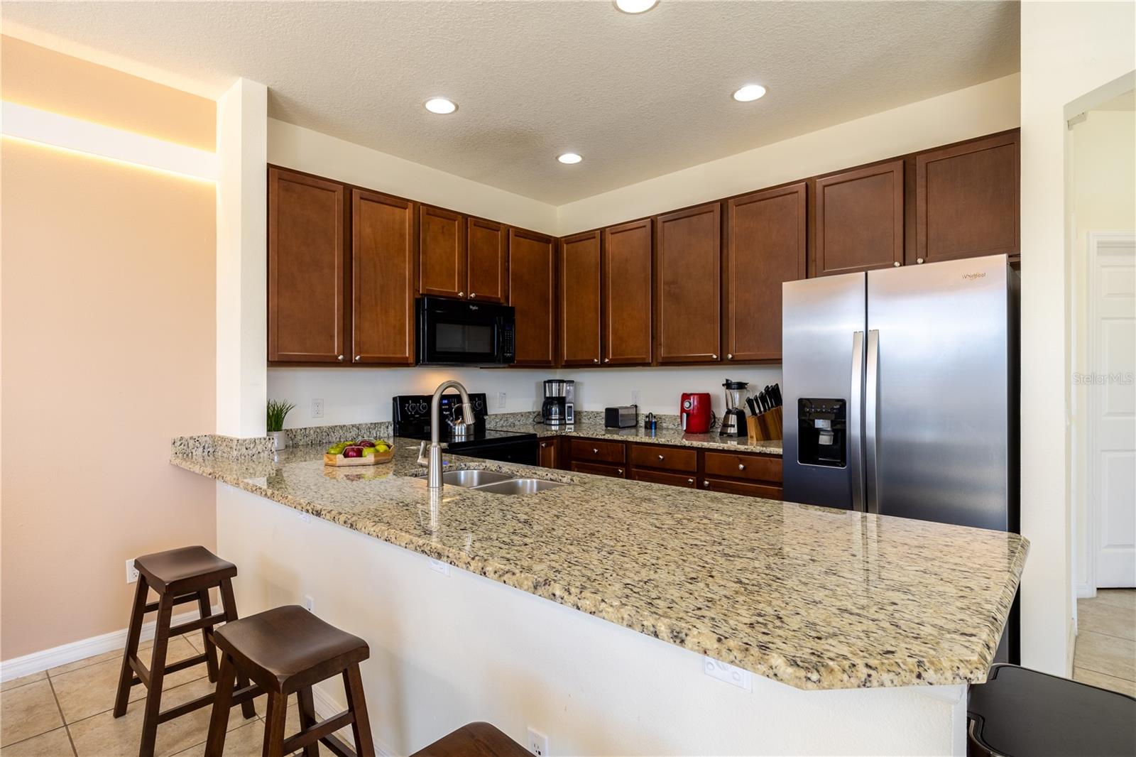 561 LAS FUENTES DR, KISSIMMEE, FL, 34746