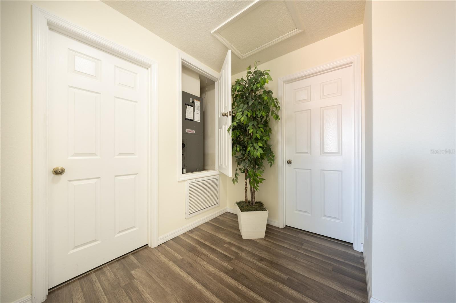 561 LAS FUENTES DR, KISSIMMEE, FL, 34746