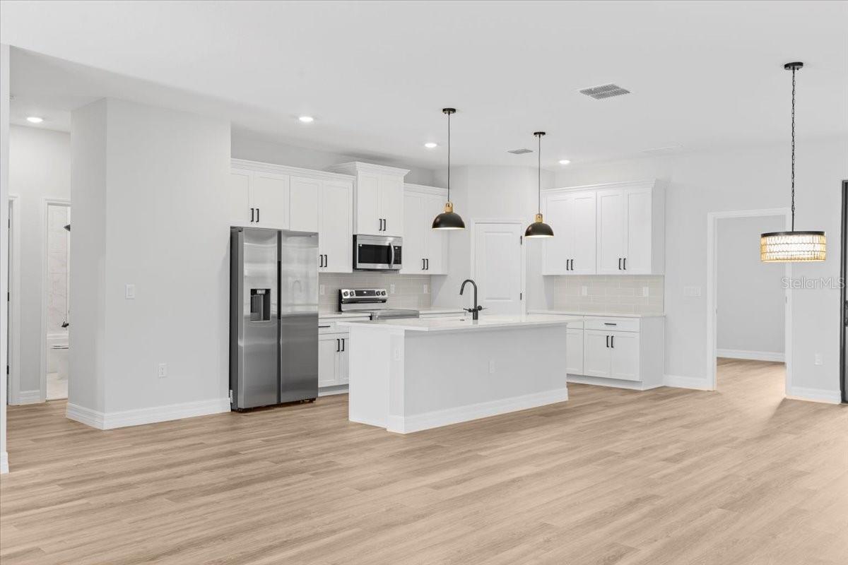 3363 SIKESTON AVE, NORTH PORT, FL, 34286