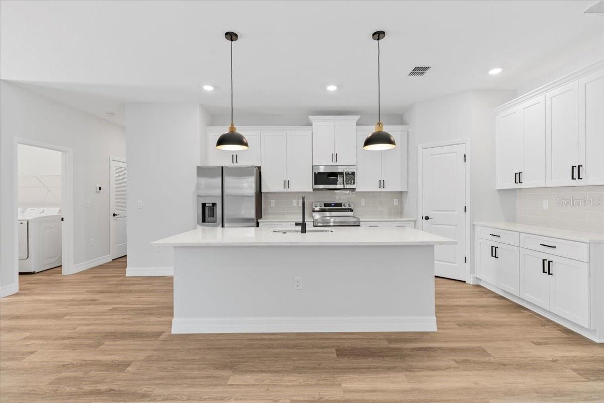 3363 SIKESTON AVE, NORTH PORT, FL, 34286