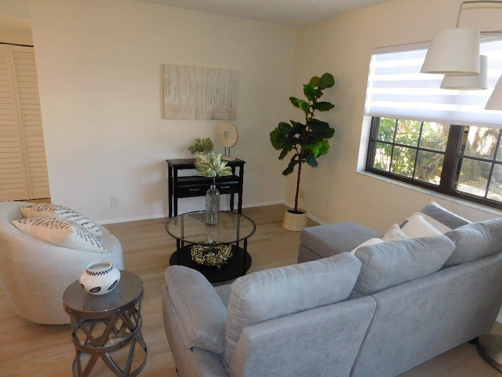 19505 QUESADA AVE #BB-103, PORT CHARLOTTE, FL, 33948