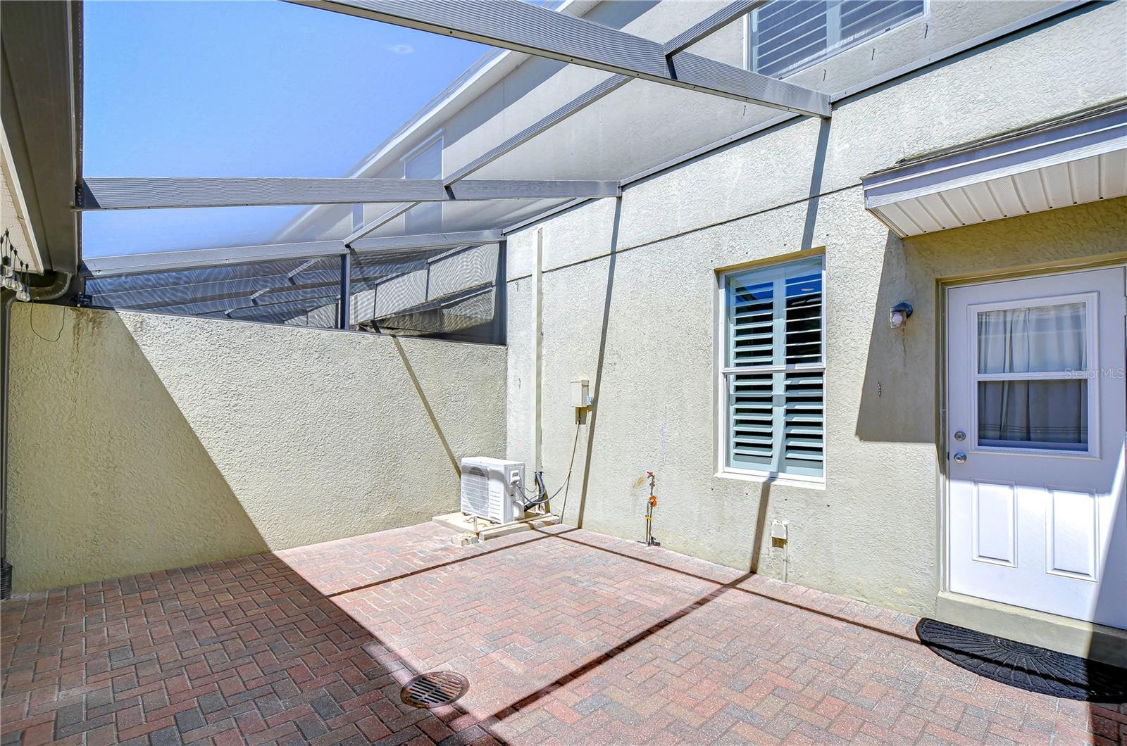 12646 CARLBY CIR, TAMPA, FL, 33626