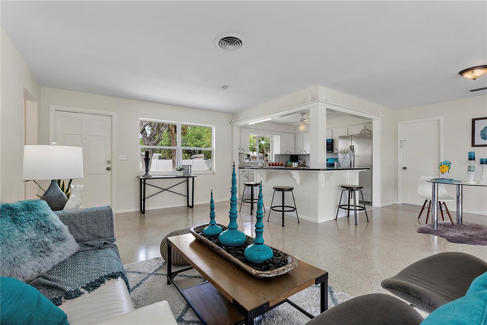 7911 N 2ND WAY N, ST PETERSBURG, FL, 33702