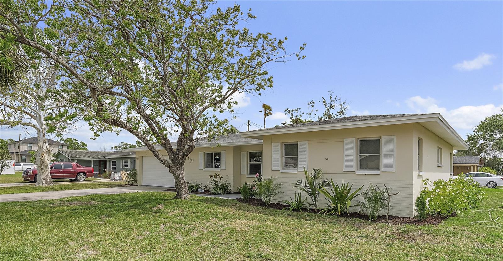 7911 N 2ND WAY N, ST PETERSBURG, FL, 33702