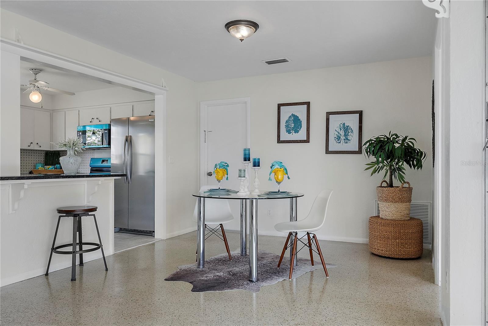 7911 N 2ND WAY N, ST PETERSBURG, FL, 33702