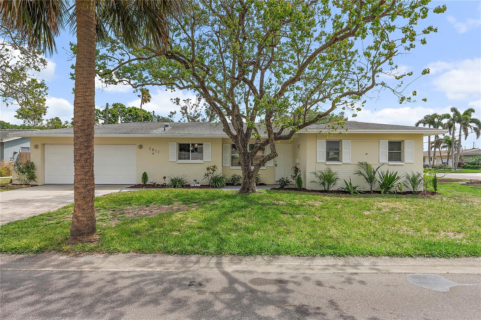7911 N 2ND WAY N, ST PETERSBURG, FL, 33702
