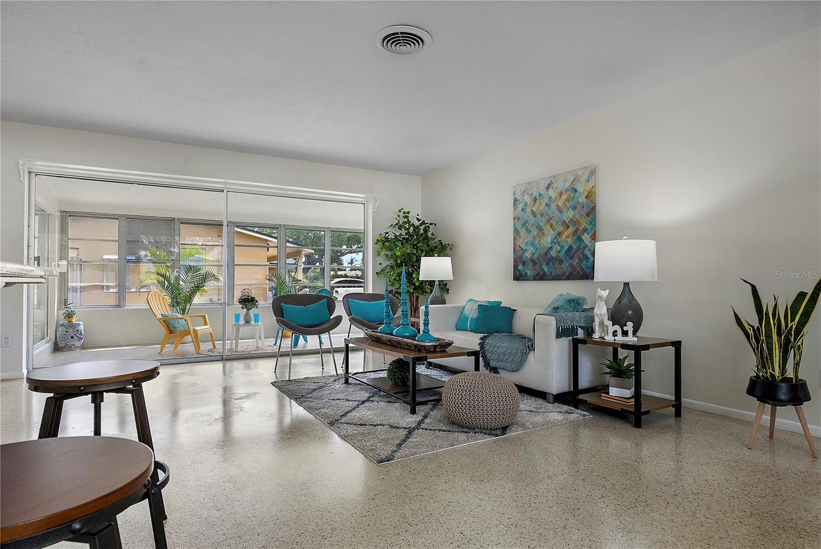 7911 N 2ND WAY N, ST PETERSBURG, FL, 33702