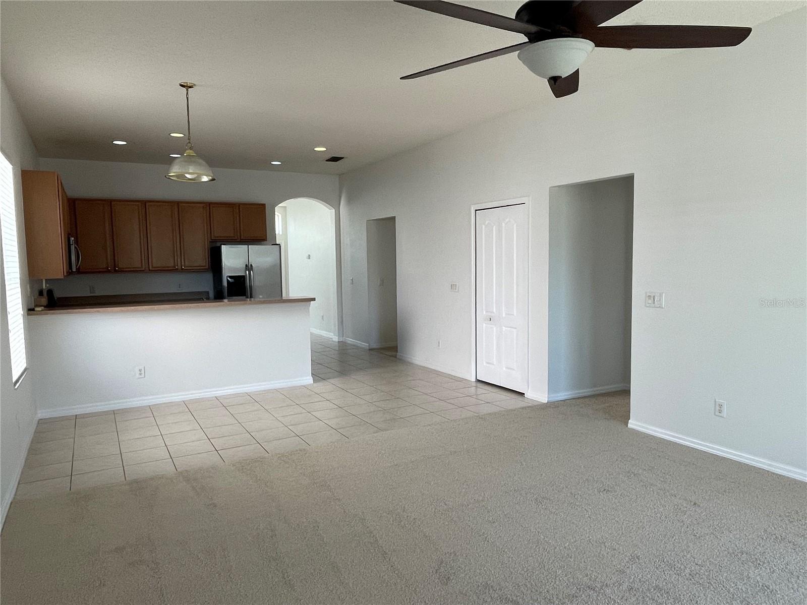 1352 ROYAL SAINT GEORGE DR, ORLANDO, FL, 32828