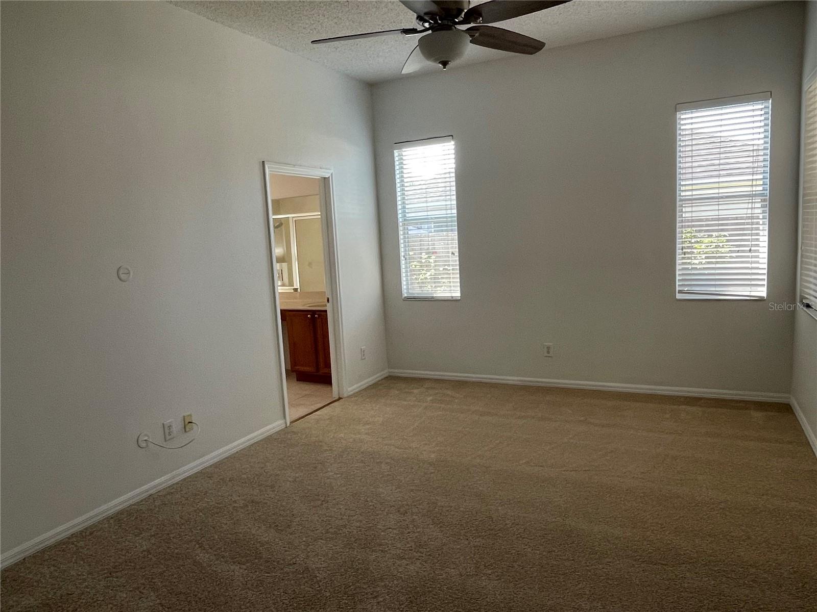 1352 ROYAL SAINT GEORGE DR, ORLANDO, FL, 32828