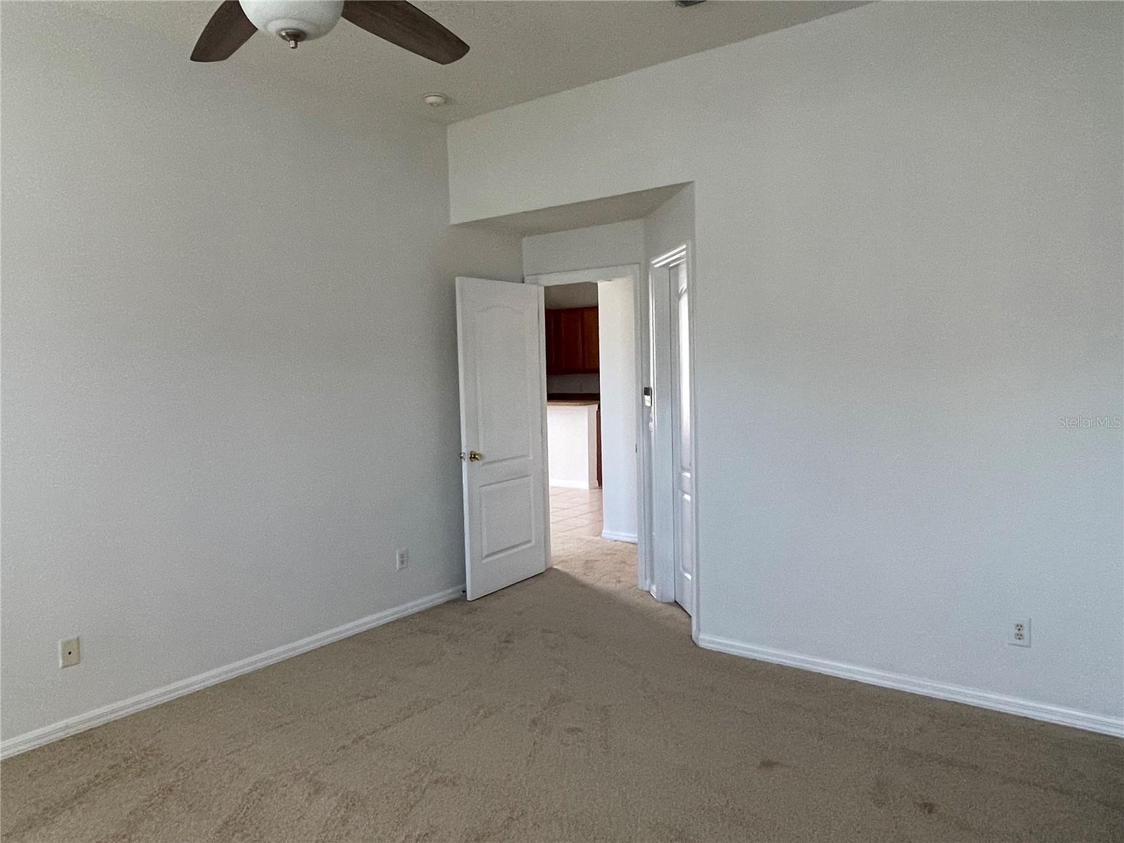 1352 ROYAL SAINT GEORGE DR, ORLANDO, FL, 32828