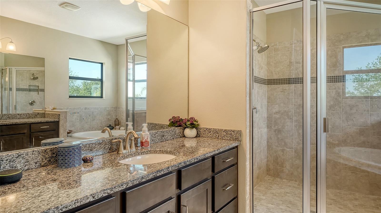 5723 TITLE ROW DR, BRADENTON, FL, 34210