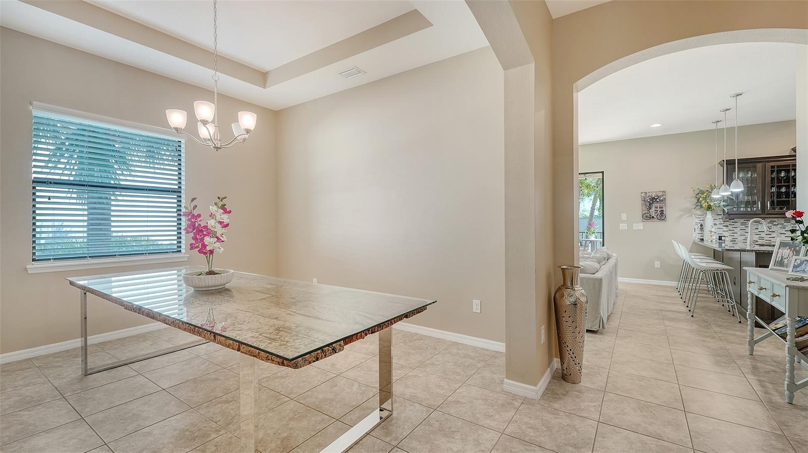 5723 TITLE ROW DR, BRADENTON, FL, 34210