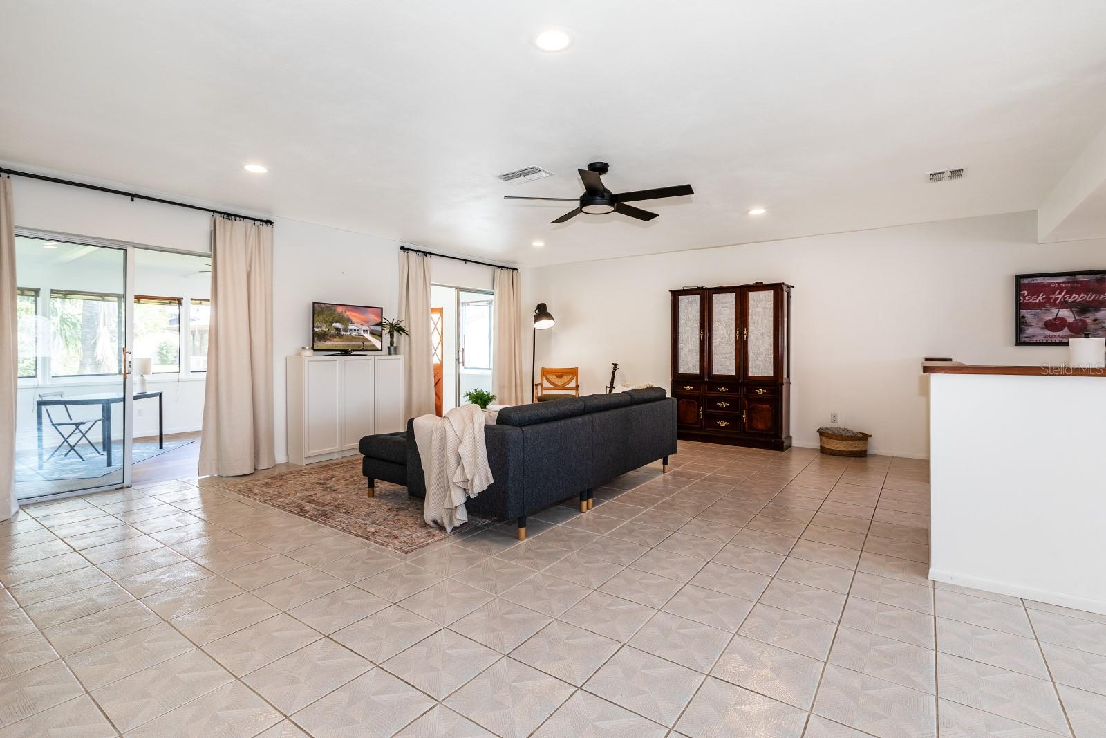 10707 LARISSA ST, ORLANDO, FL, 32821