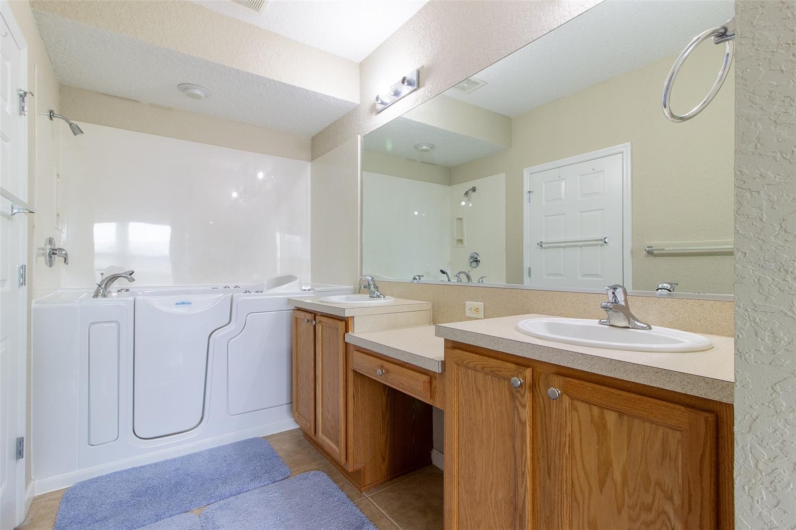 4555 SW 52ND CIR #101, OCALA, FL, 34474