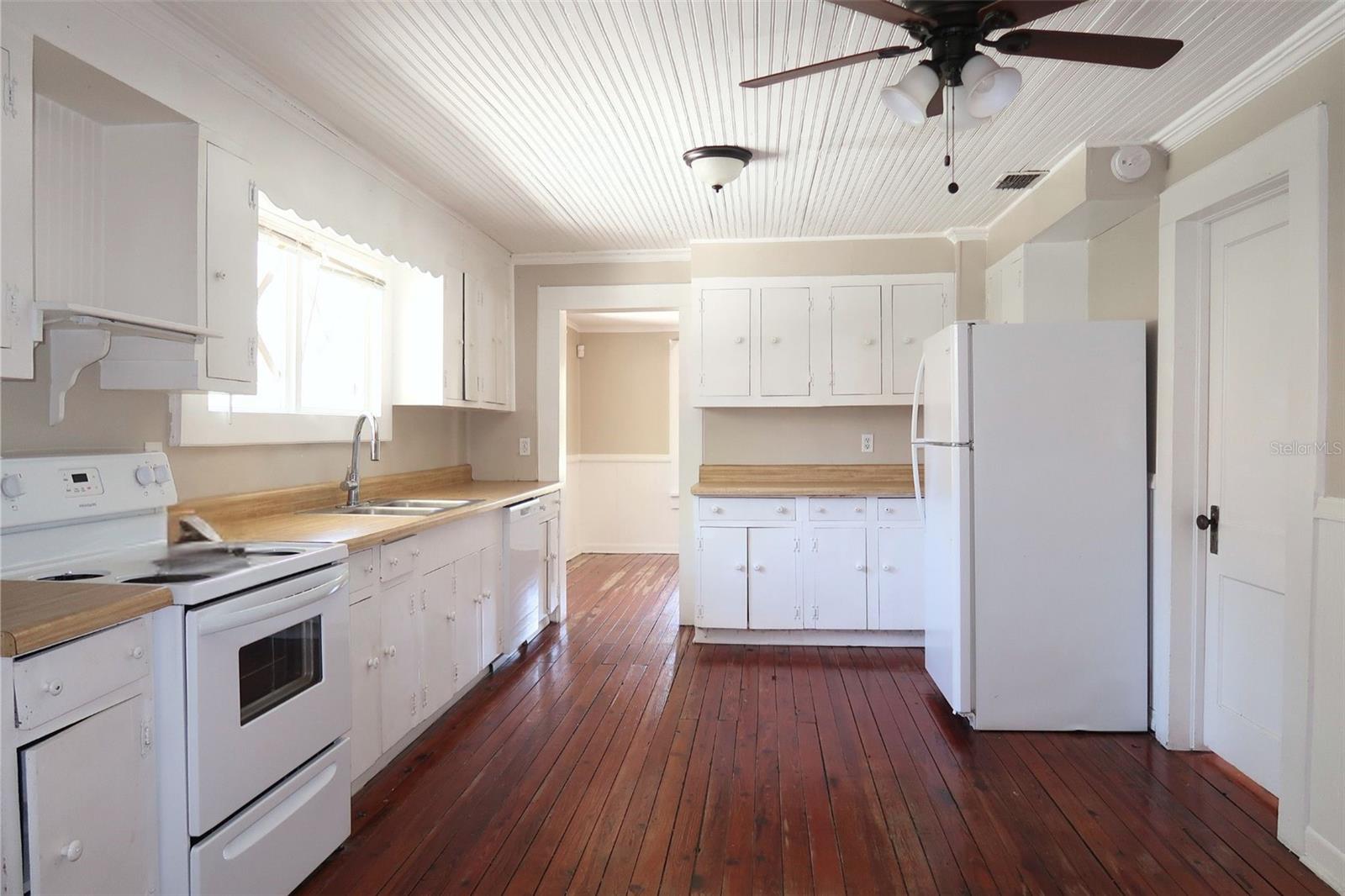 5131 19TH ST, ZEPHYRHILLS, FL, 33542
