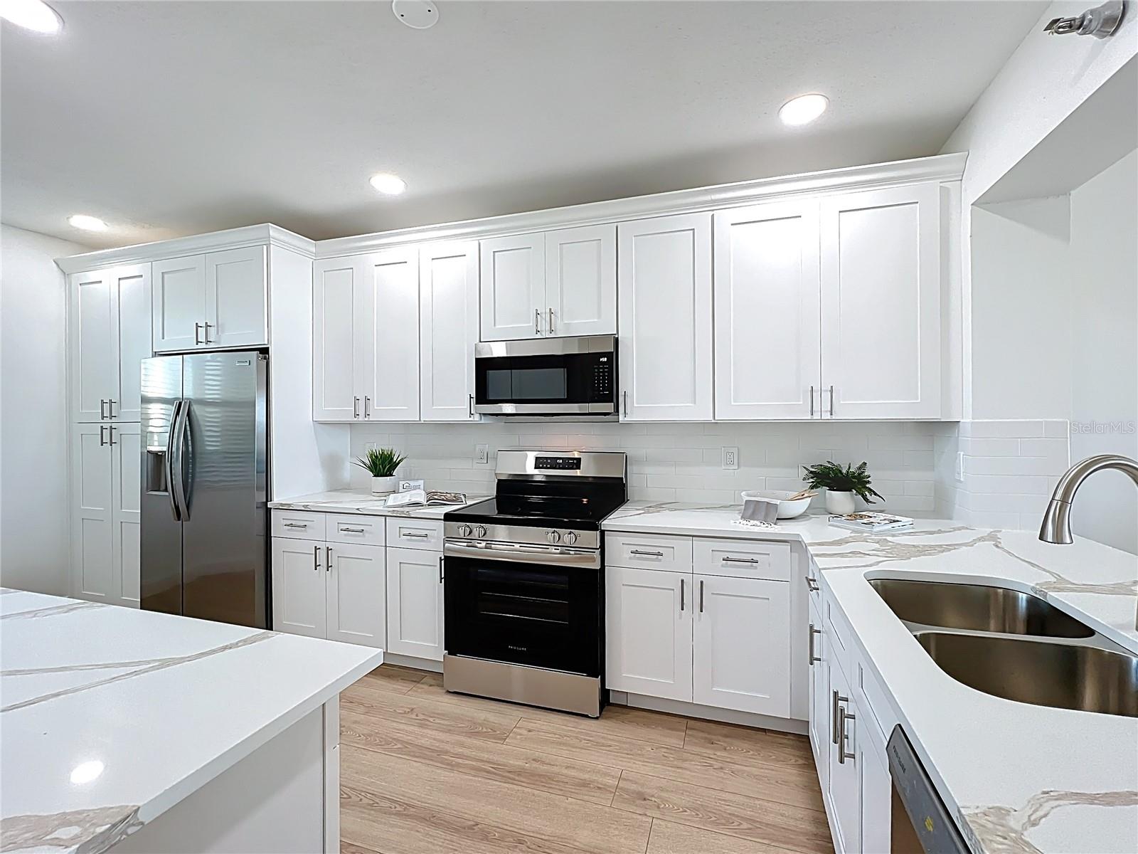 7862 SAILBOAT KEY BLVD S #103, SOUTH PASADENA, FL, 33707