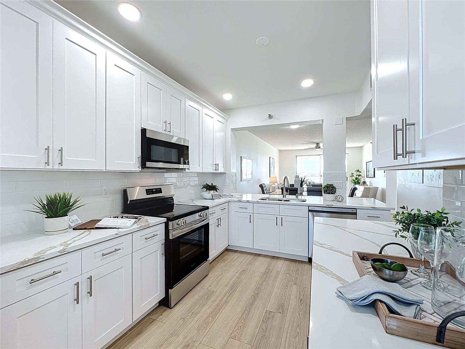 7862 SAILBOAT KEY BLVD S #103, SOUTH PASADENA, FL, 33707