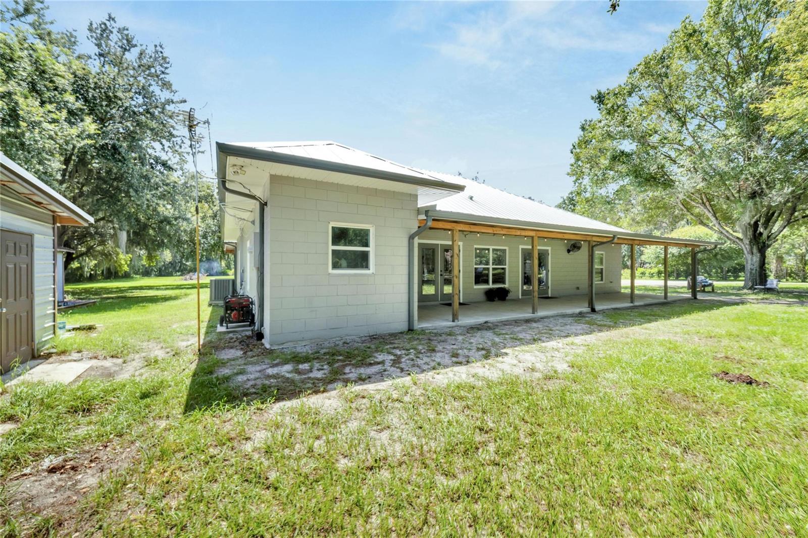 9017 S COUNTY LINE RD, LITHIA, FL, 33547