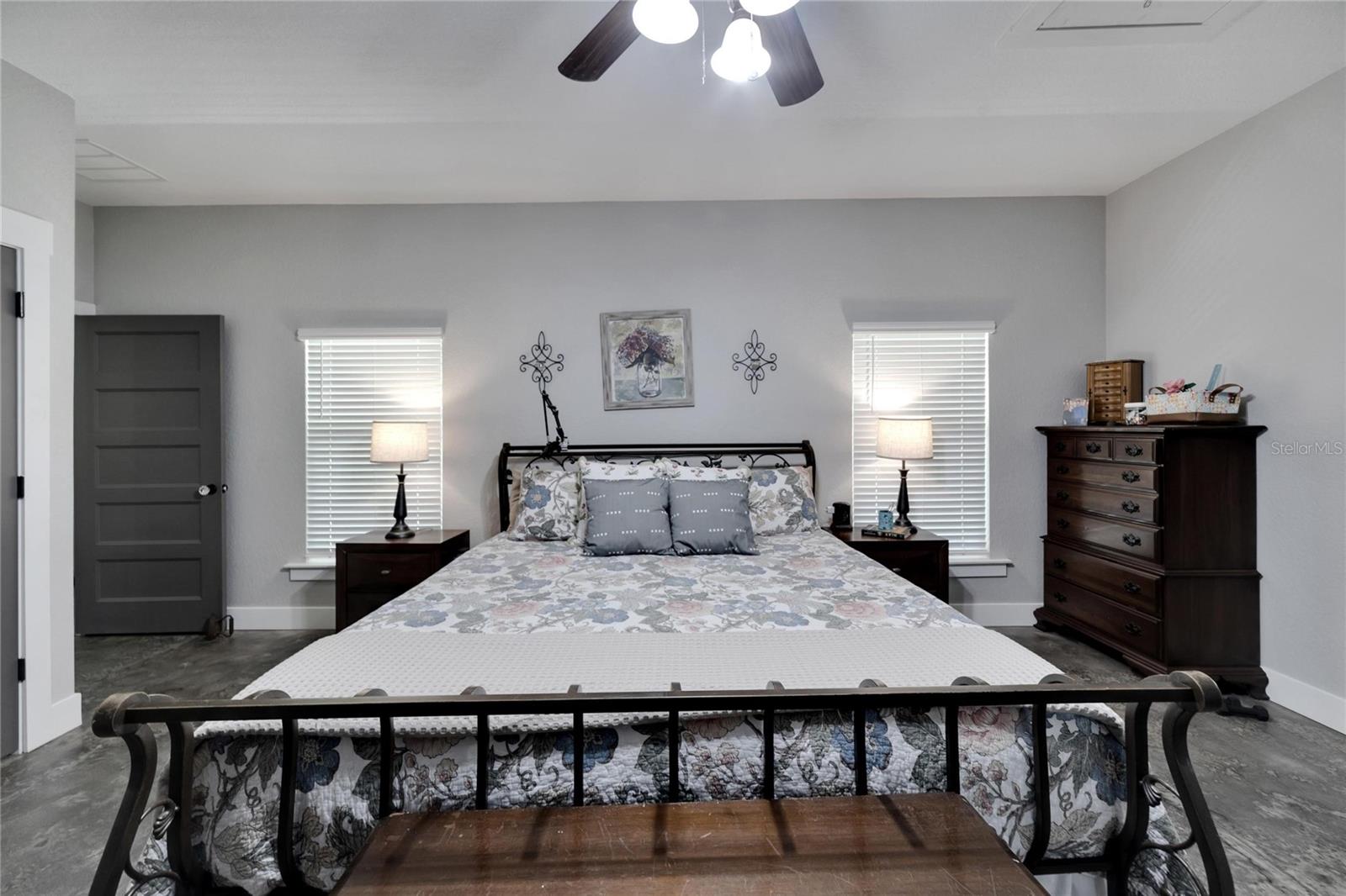 9017 S COUNTY LINE RD, LITHIA, FL, 33547