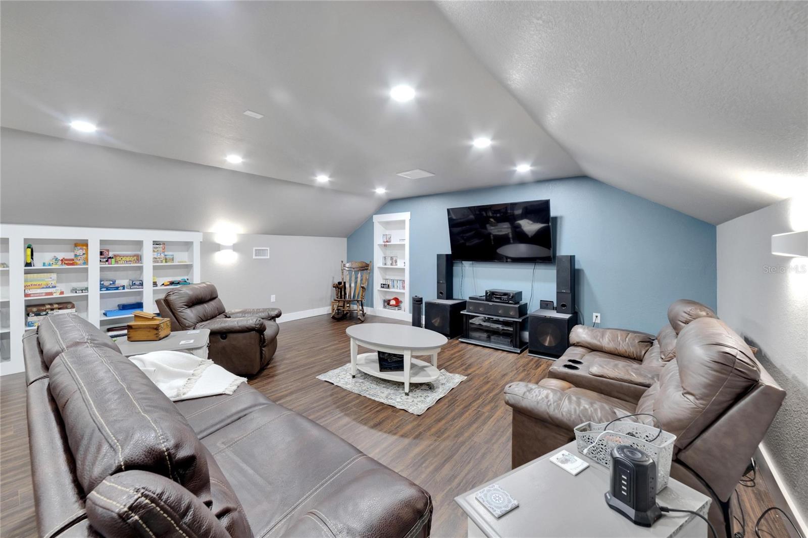 9017 S COUNTY LINE RD, LITHIA, FL, 33547