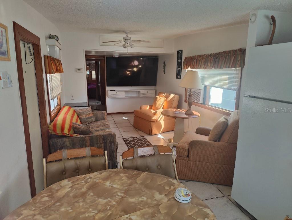 W7873778 Property Photo