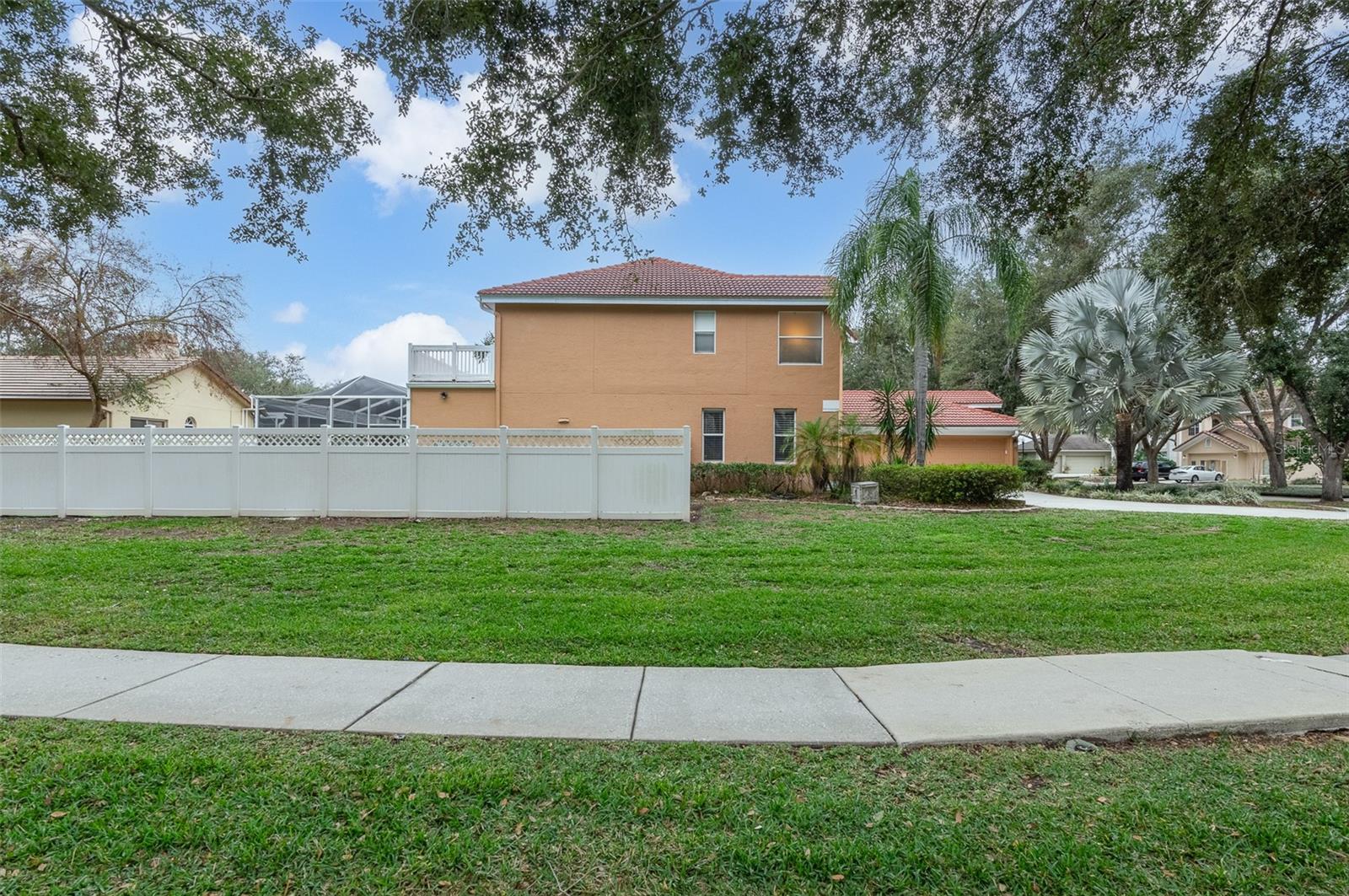 9341 WELLINGTON PARK CIR, TAMPA, FL, 33647