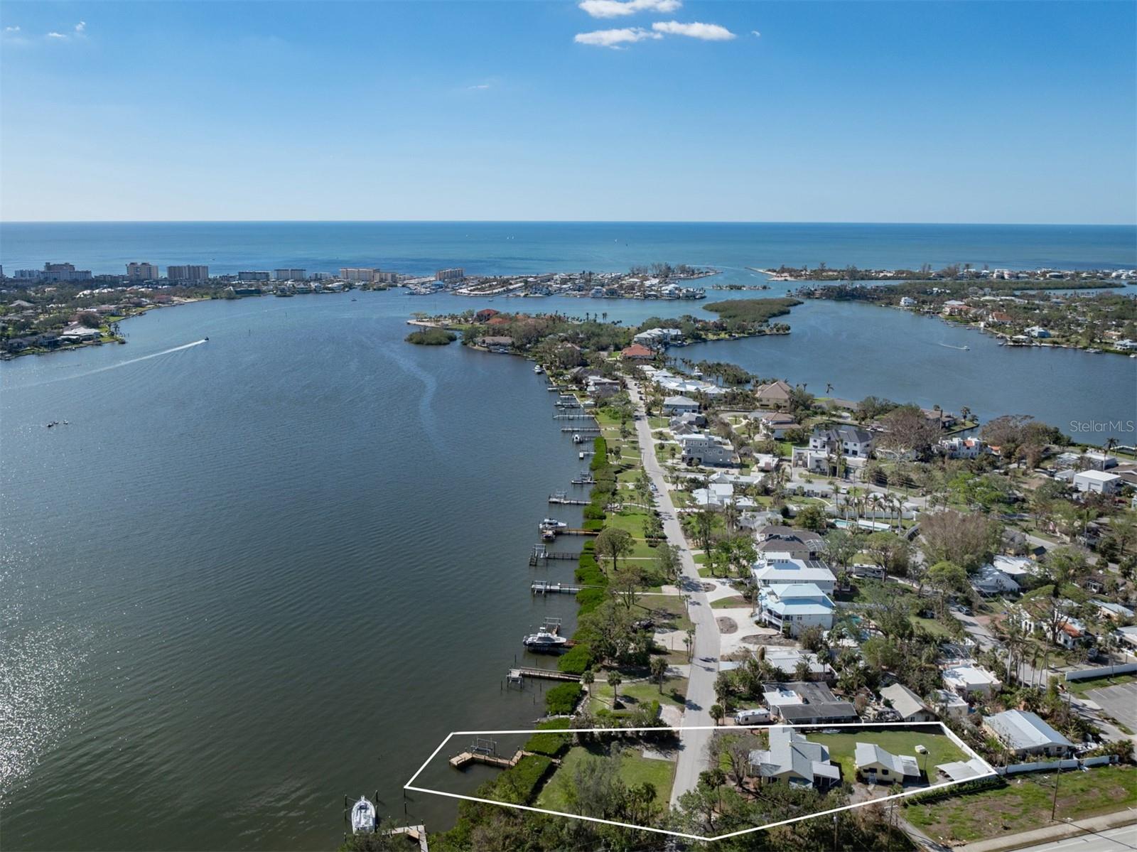 104 SUNRISE DR, NOKOMIS, FL, 34275