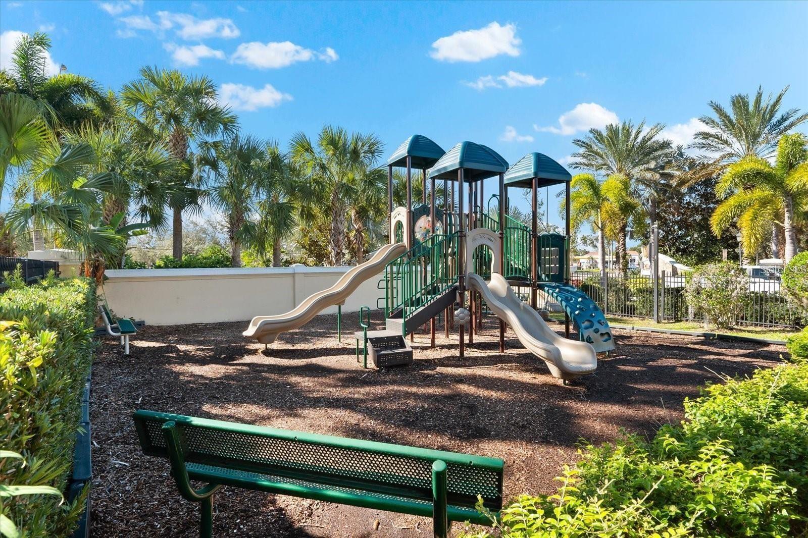 8086 MOONSTONE DR #17-202, SARASOTA, FL, 34233