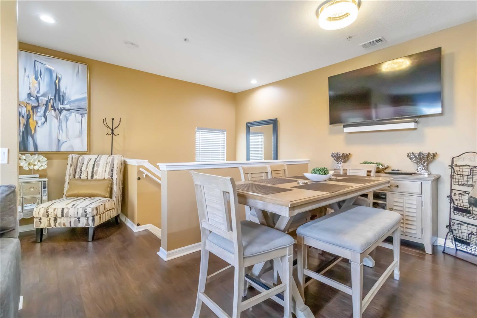 8086 MOONSTONE DR #17-202, SARASOTA, FL, 34233