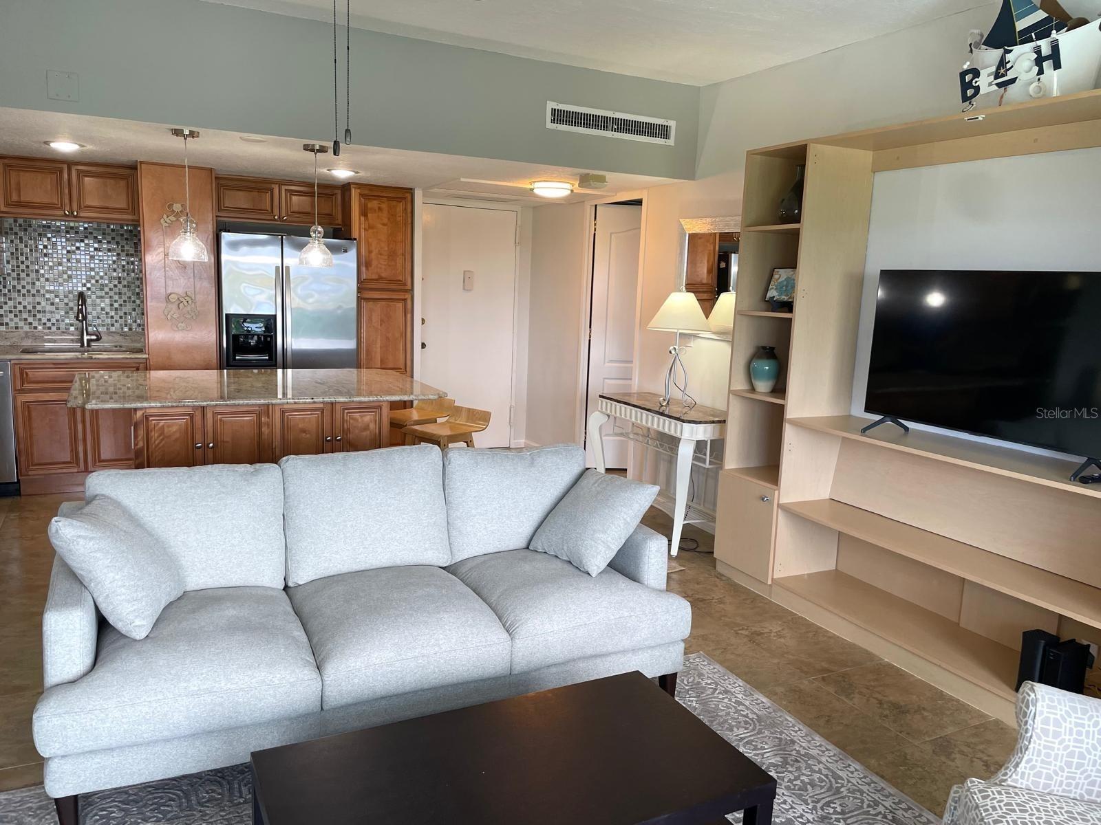 880 MANDALAY AVE #N802, CLEARWATER BEACH, FL, 33767