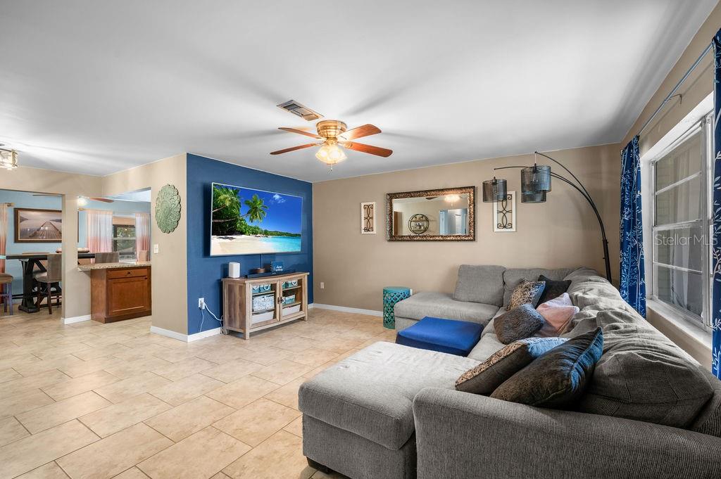 2525 ARAPAHO ST, SARASOTA, FL, 34231