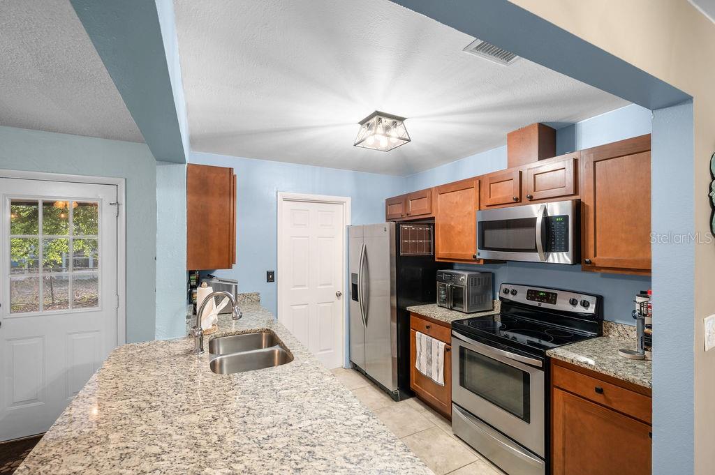 2525 ARAPAHO ST, SARASOTA, FL, 34231