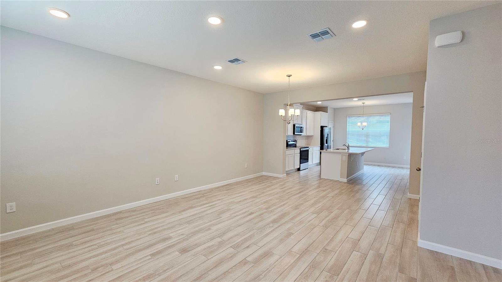15381 BURGTHEATER DR, WINTER GARDEN, FL, 34787