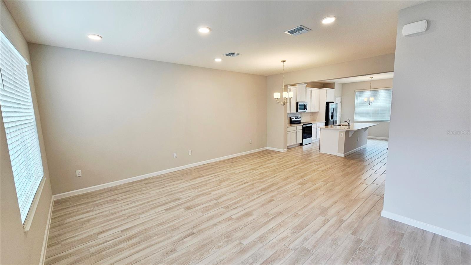 15381 BURGTHEATER DR, WINTER GARDEN, FL, 34787