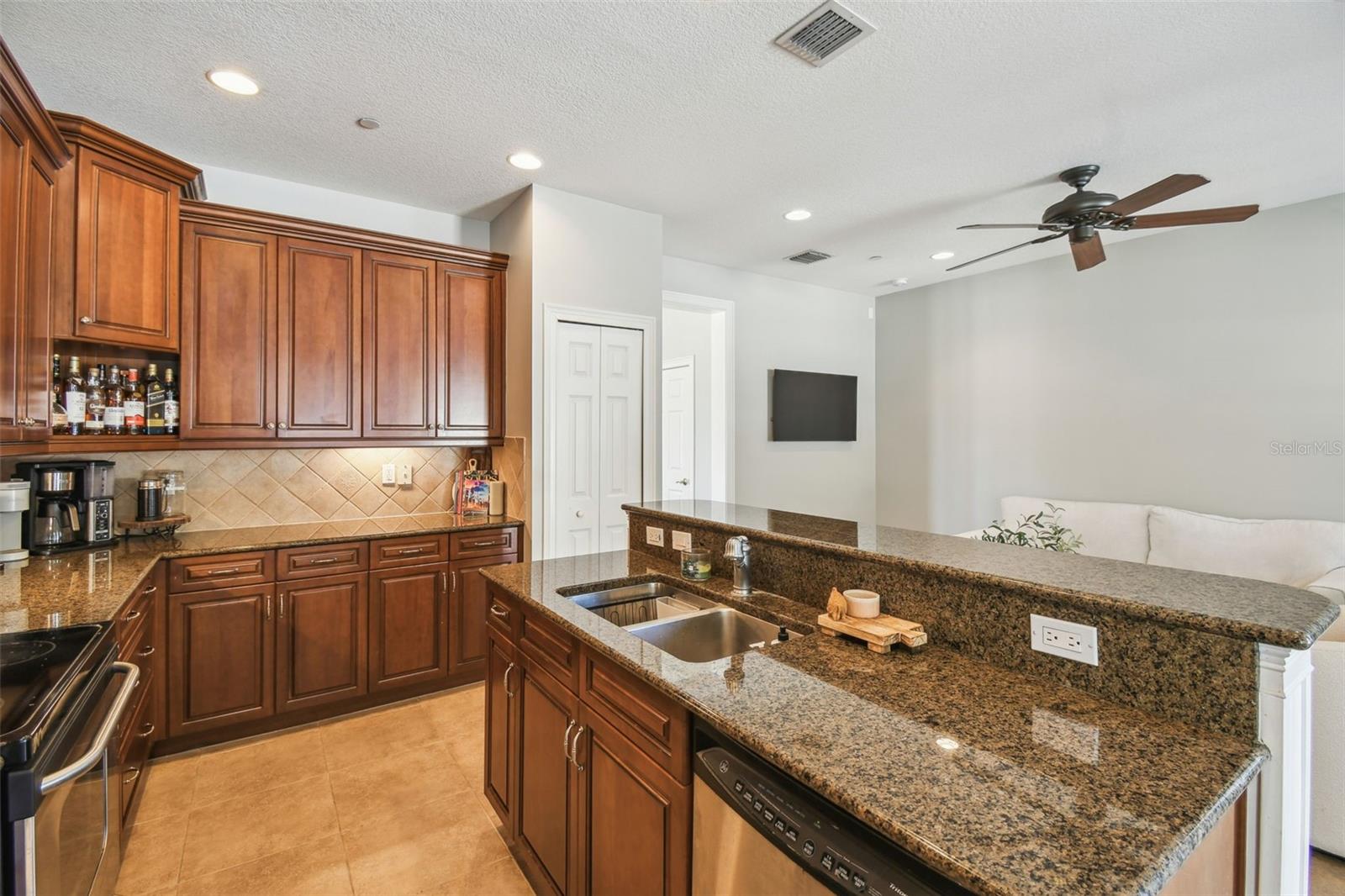 2827 UPPER PARK ROAD, ORLANDO, FL, 32814