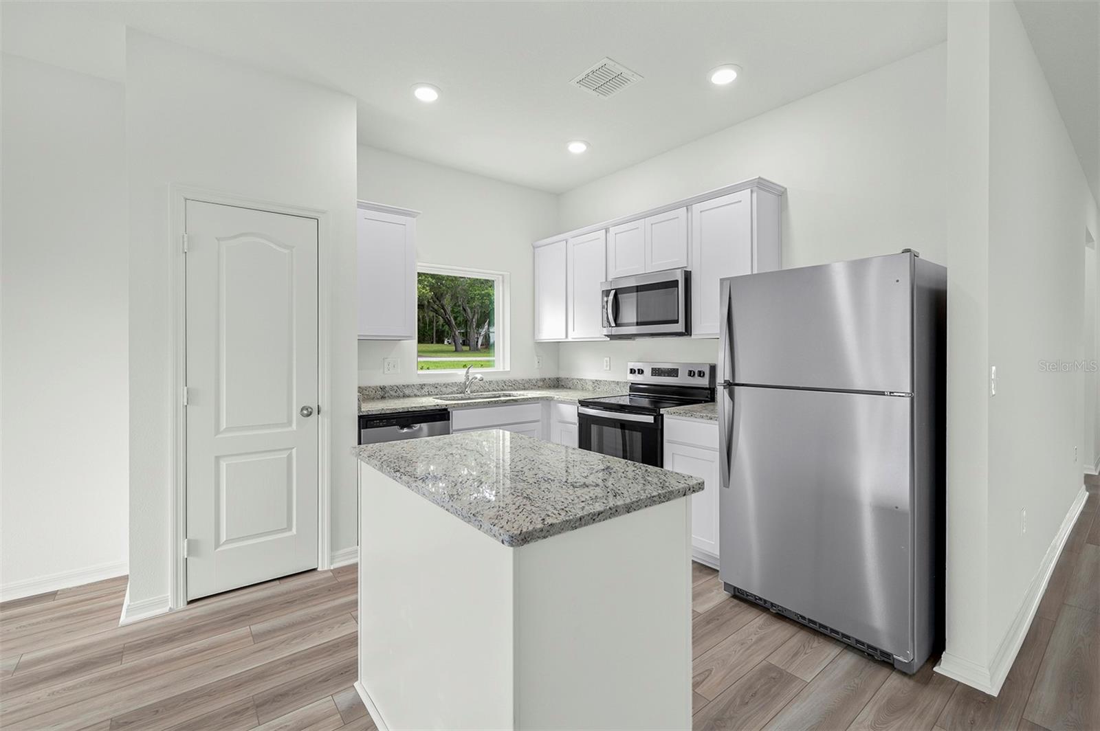 13283 TULA LOOP, ASTATULA, FL, 34705