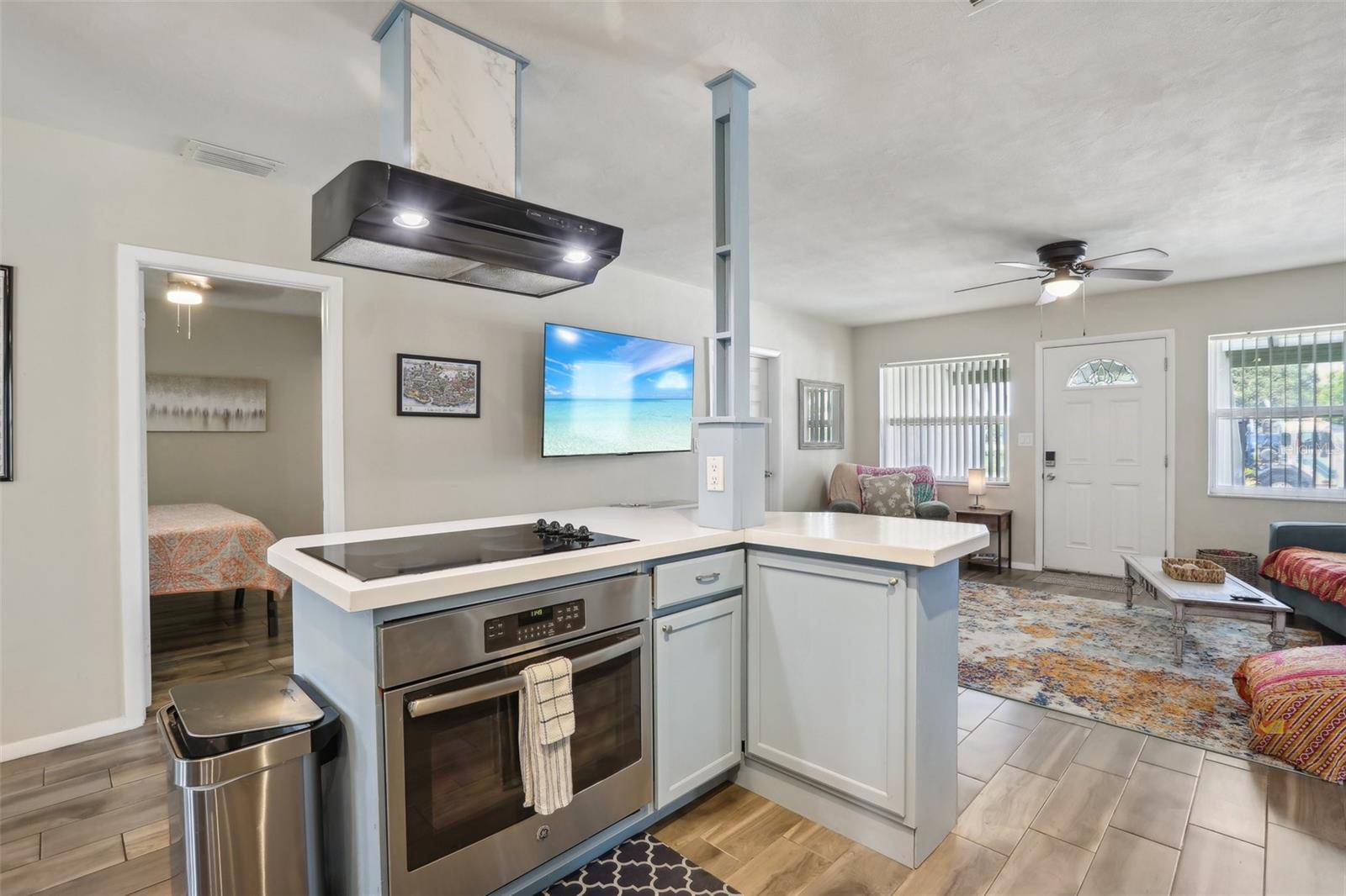 5360 DR MARTIN LUTHER KING JR ST S, ST PETERSBURG, FL, 33705