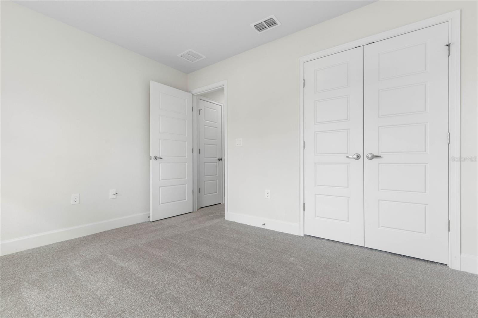 4 UNIVERSAL TRL, PALM COAST, FL, 32164